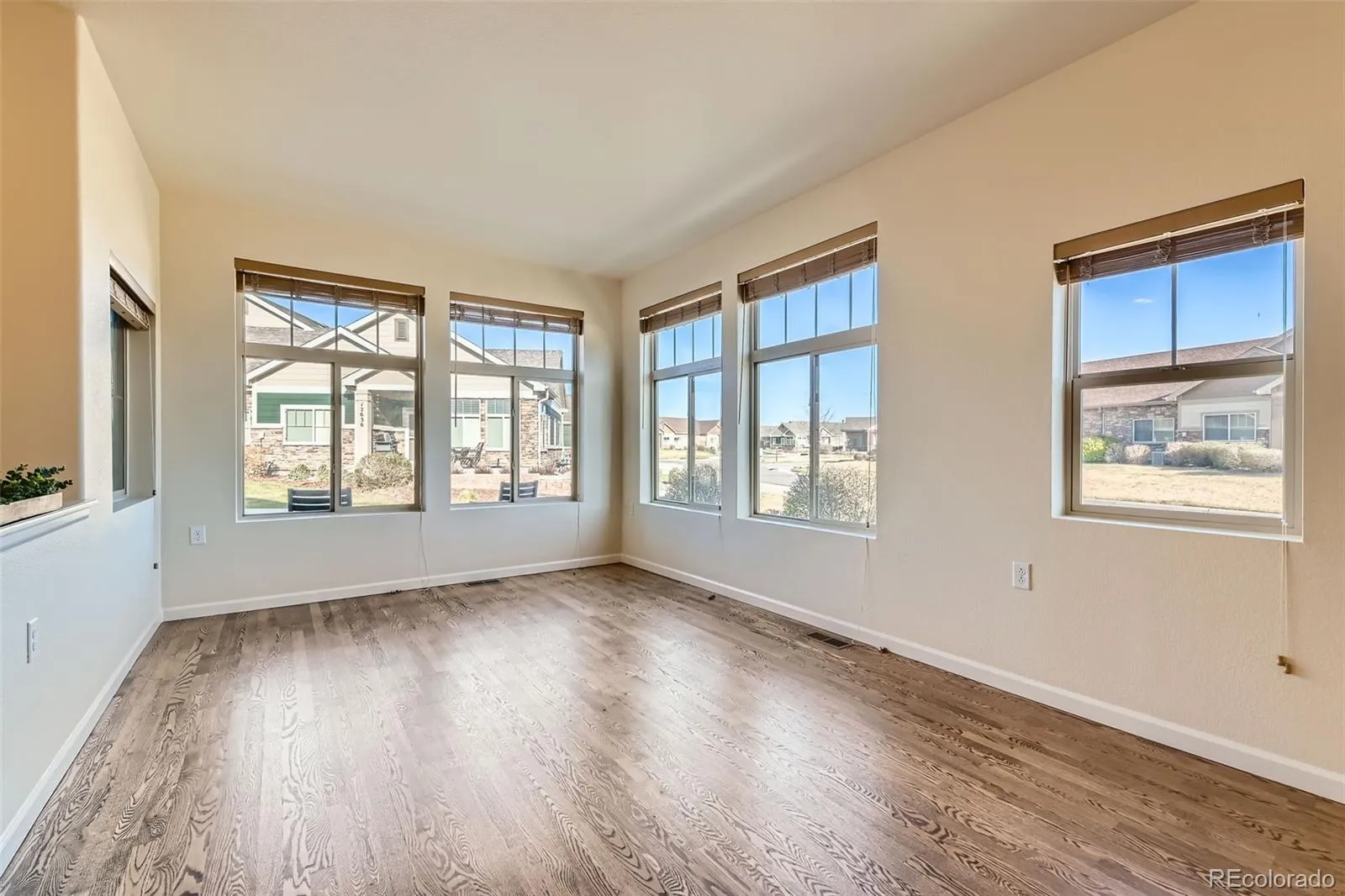 Thornton, Colorado 80241, United States, 2 Bedrooms Bedrooms, ,2 BathroomsBathrooms,Residential,Active,107703