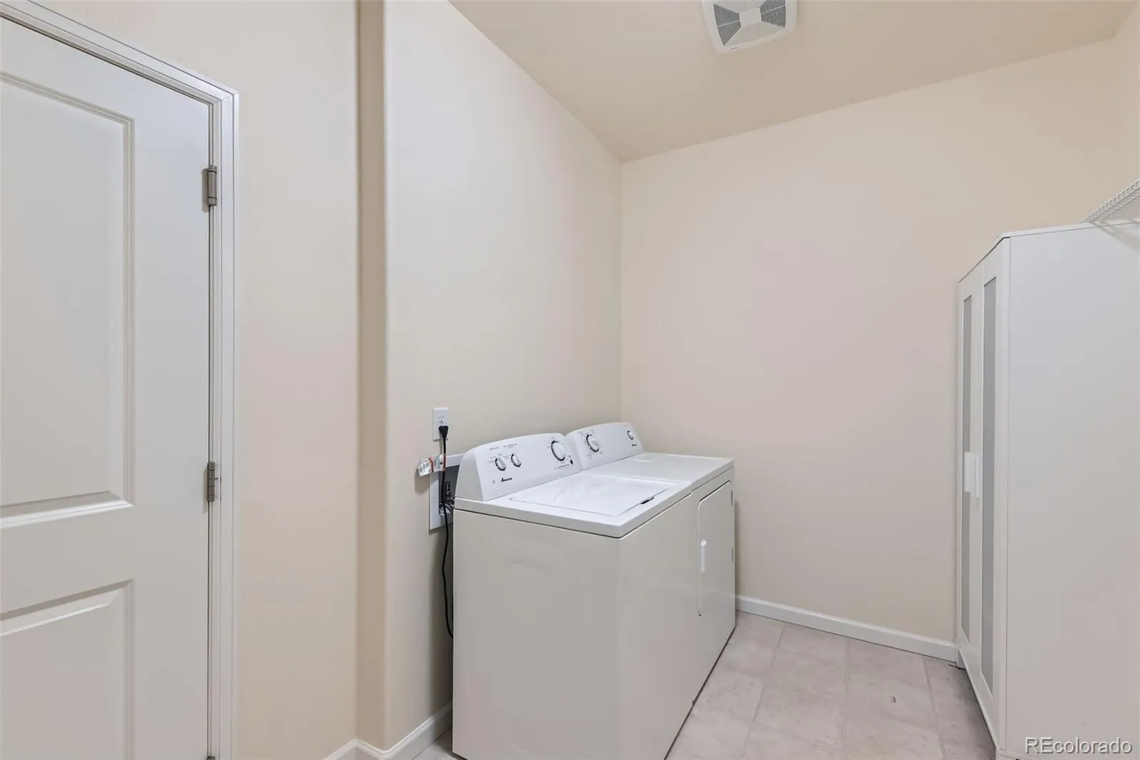 Thornton, Colorado 80241, United States, 2 Bedrooms Bedrooms, ,2 BathroomsBathrooms,Residential,Active,107703