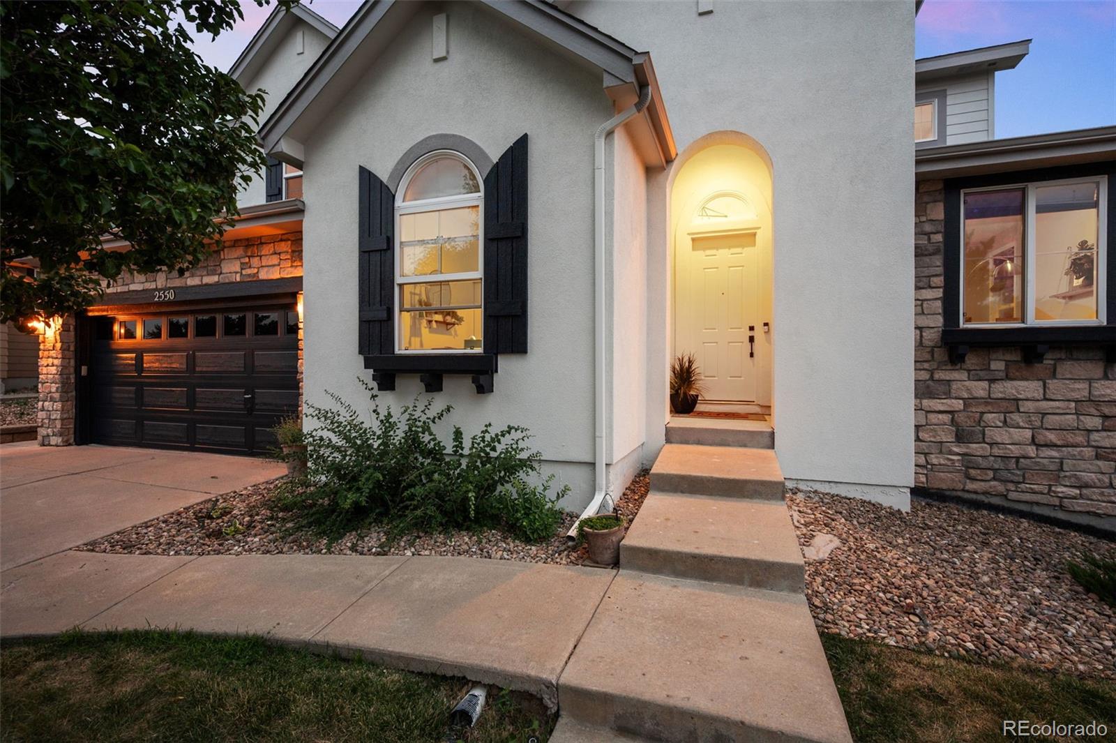 2550 Shadecrest Place