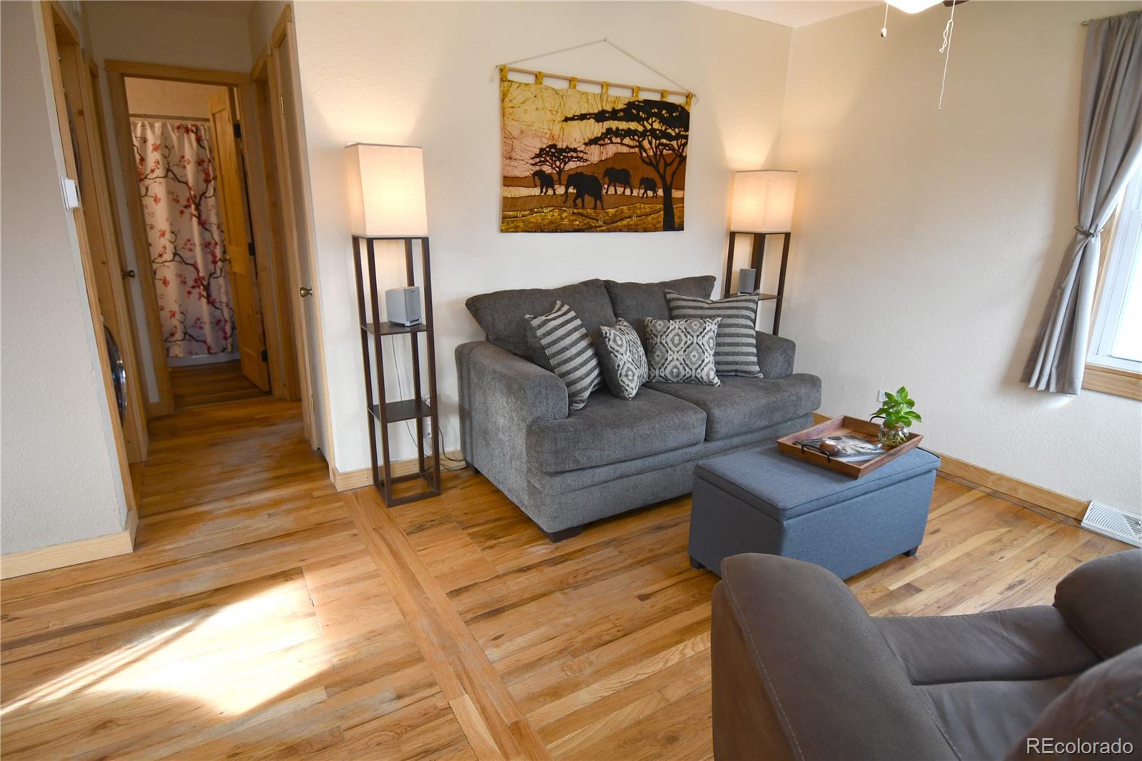 661 N Tennyson Street