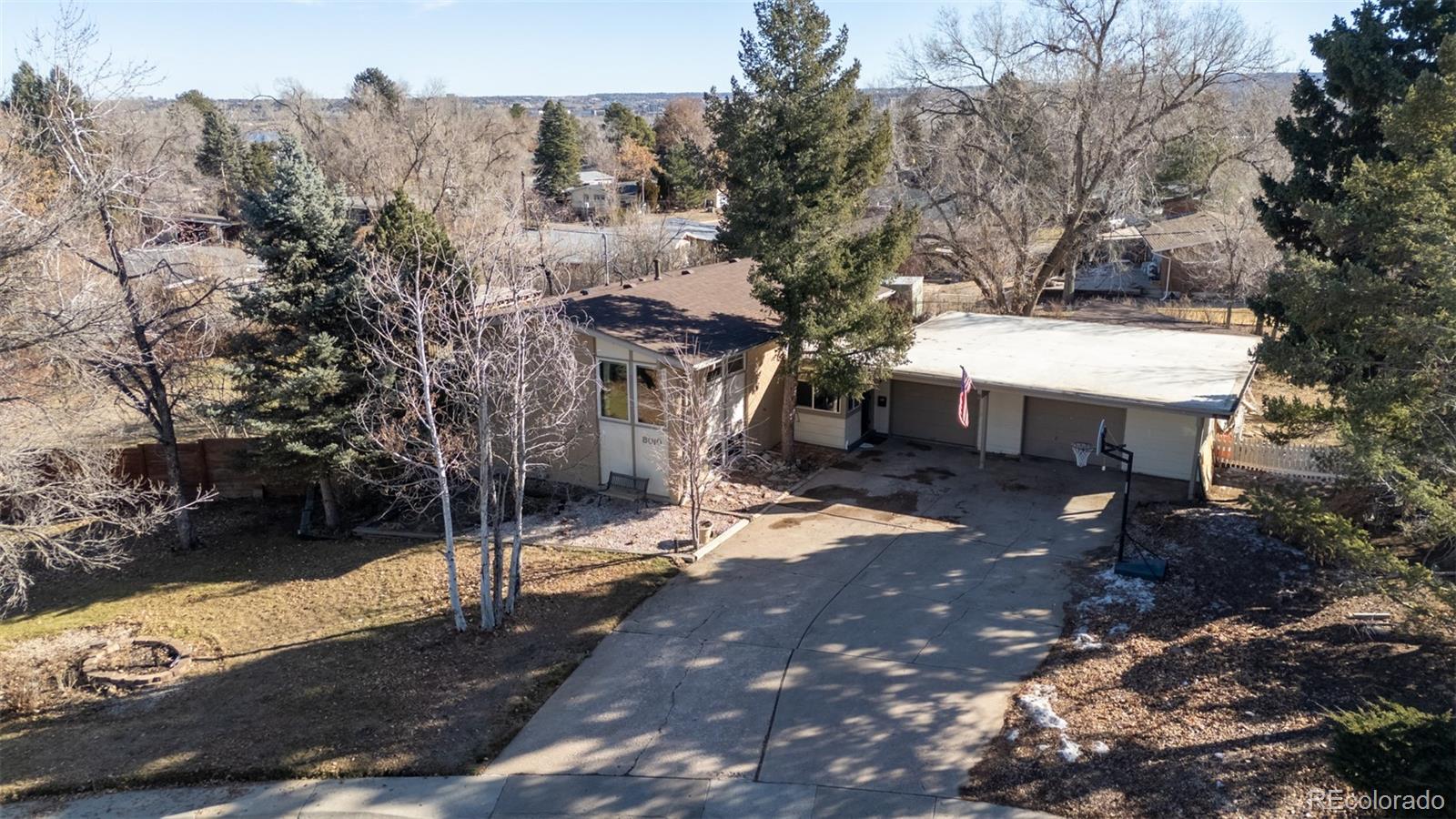 8010 W Chestnut Drive, Littleton, CO, 80128 1 8010 W Chestnut Drive