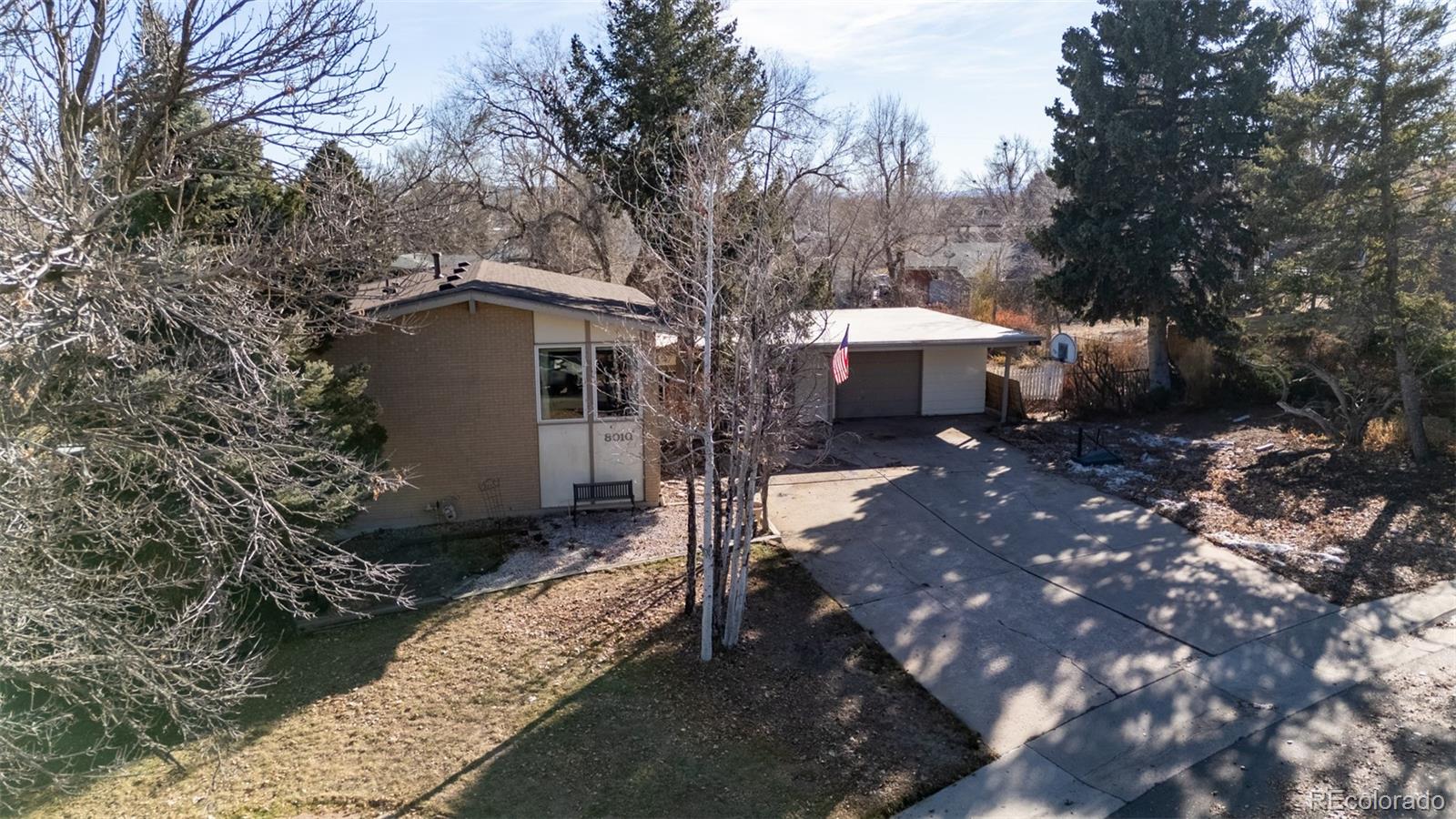 8010 W Chestnut Drive, Littleton, CO, 80128 2 8010 W Chestnut Drive