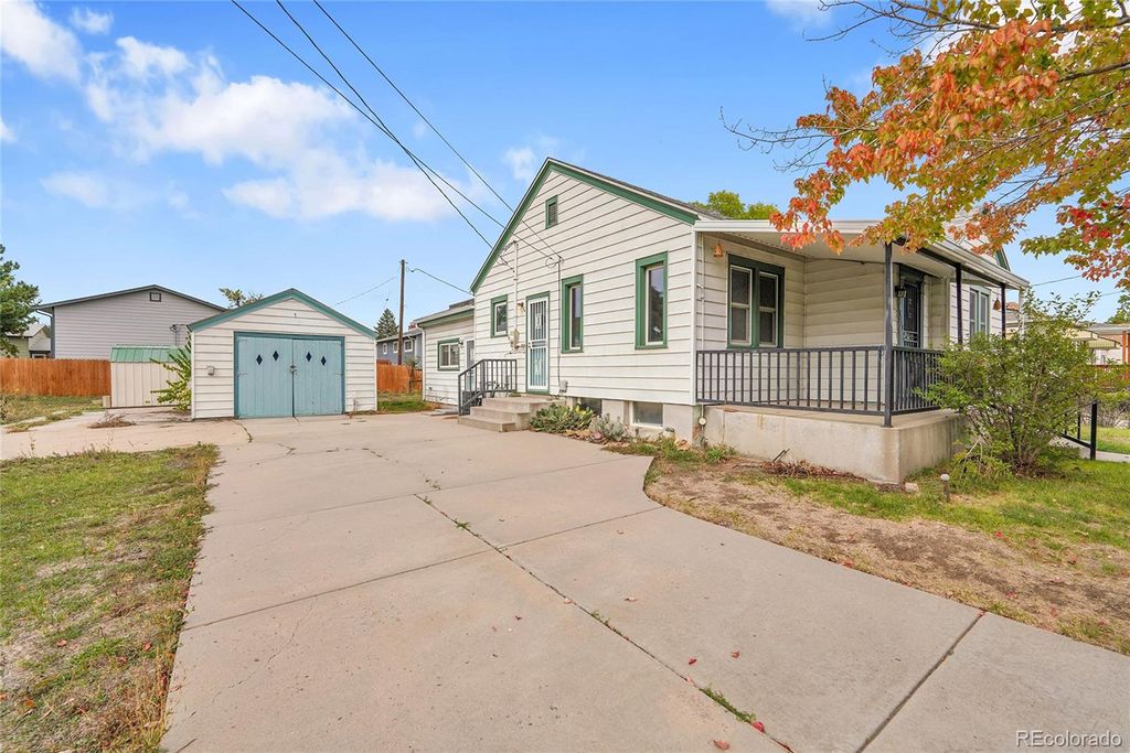 Photo of 1135 S Dale Court, Denver, CO 80219 (MLS # 6363733)