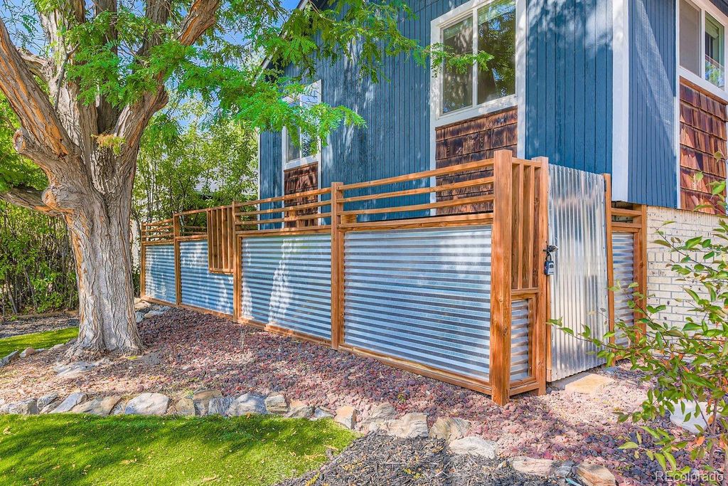 Photo of 6895 S Webster Street, Littleton, CO 80128 (MLS # 3000739)