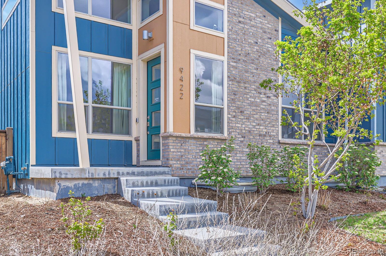 9422 E 58th Place