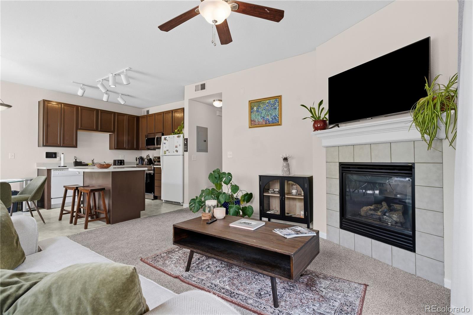 8105 E 11th Avenue 1G