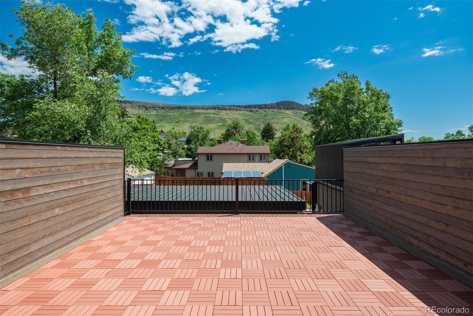 21 Washington Avenue