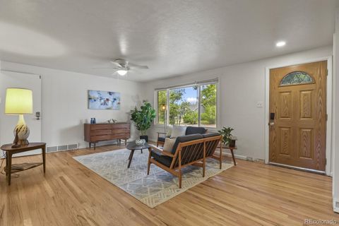 Single Family Residence in Colorado Springs CO 631 Skyline Avenue 5.jpg