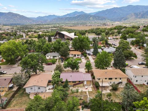 Single Family Residence in Colorado Springs CO 631 Skyline Avenue 37.jpg