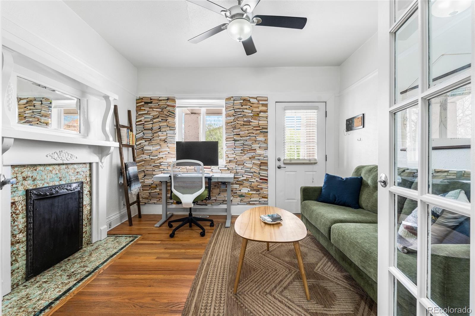 2465 W Caithness Place