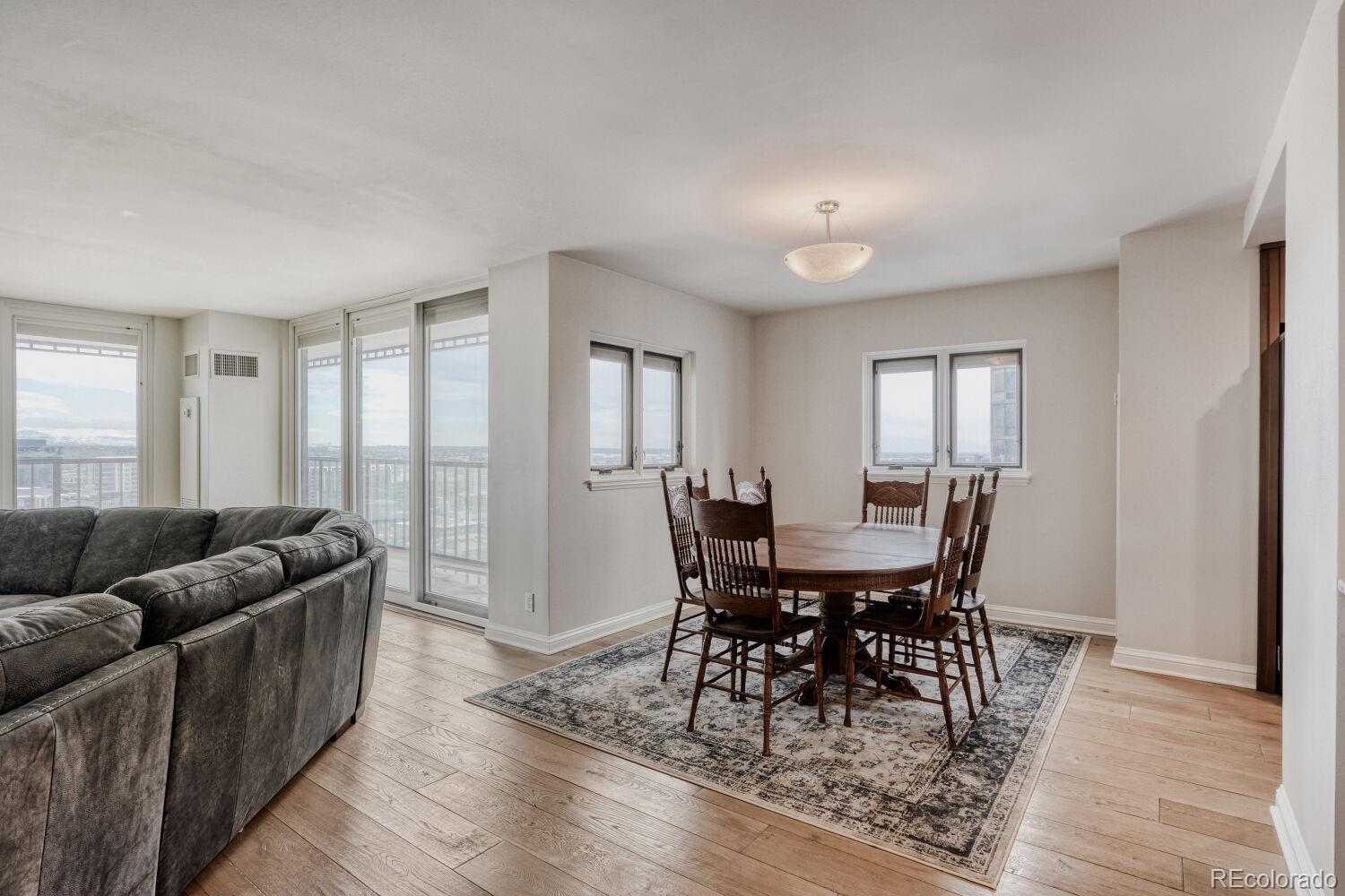 1551 Larimer Street 2504