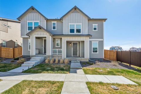 Photo of 608 N Bersshine Court, Watkins, CO 80137 (MLS # 9442507)