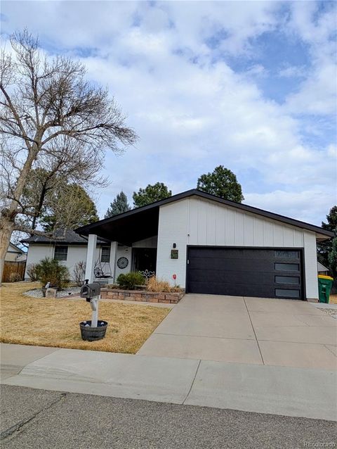 Photo of 6556 S Ammons Court, Littleton, CO 80123 (MLS # 6595650)