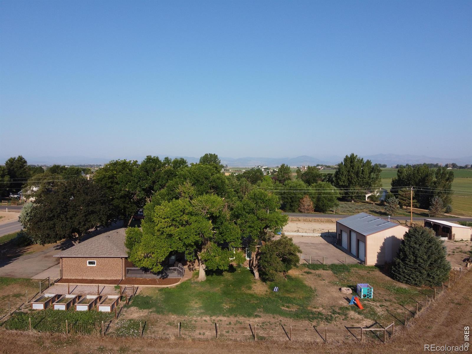 5215 E County Road 16