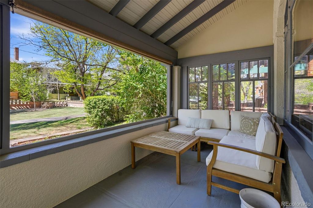 Photo of 1624 Vine Street, Denver, CO 80206 (MLS # 8986135)