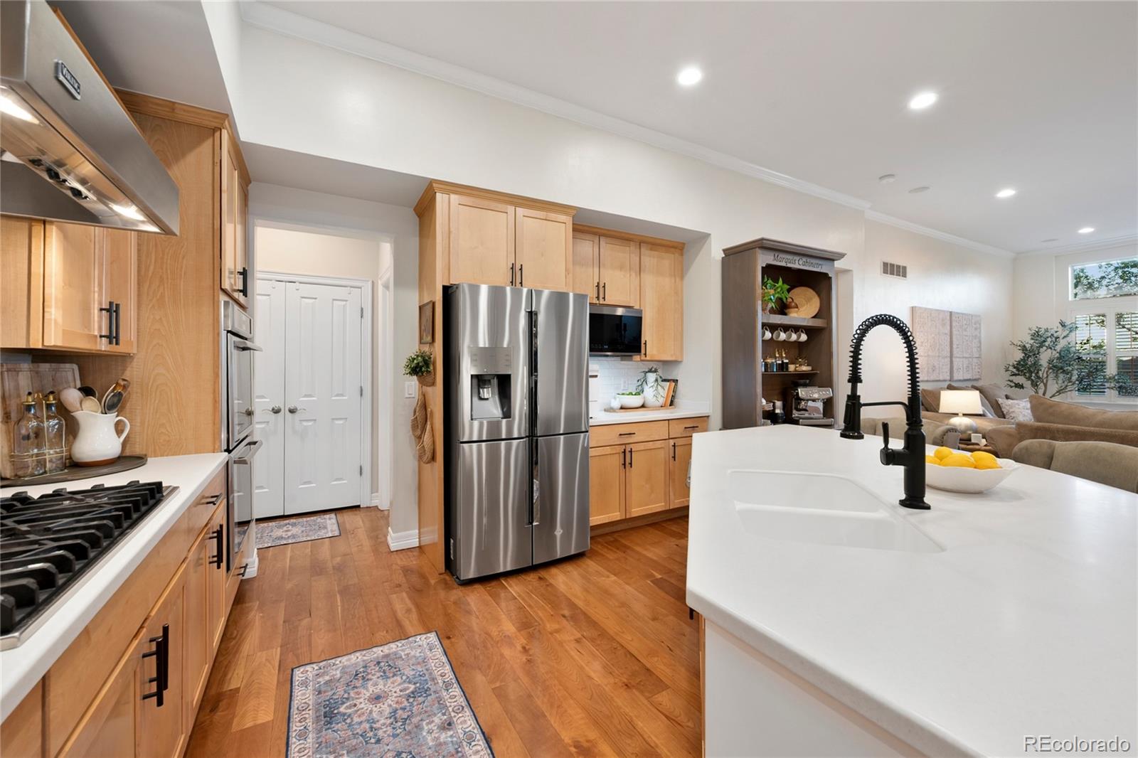 2866 Eagle Circle