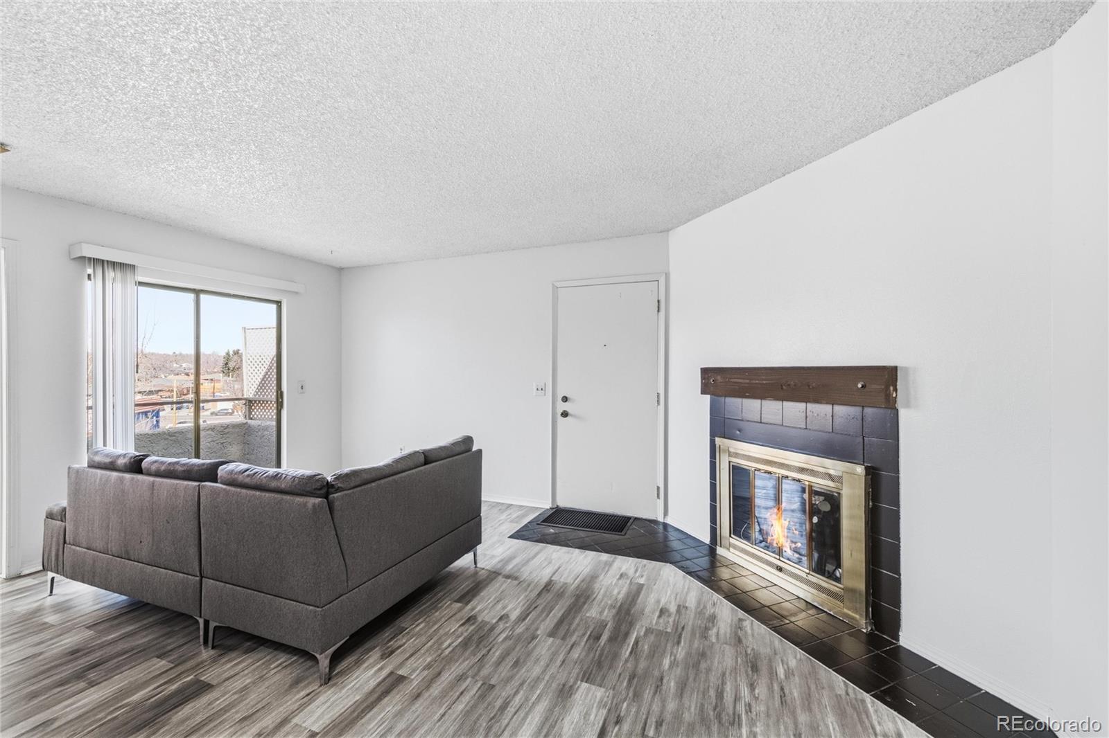 1830 Newland Court 324