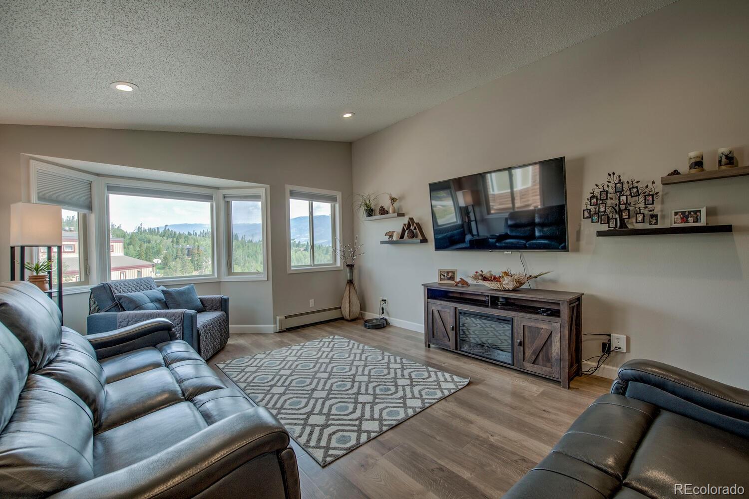 2010 Silverheels Drive