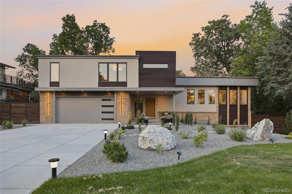 Photo of 3072 Mountain Shadows Drive, Wheat Ridge, CO 80215 (MLS # 6319121)