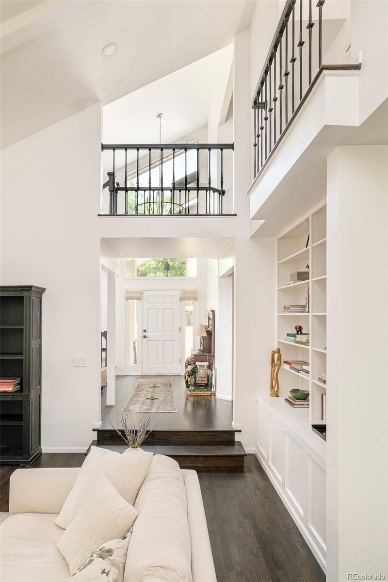 40 S Dexter Street