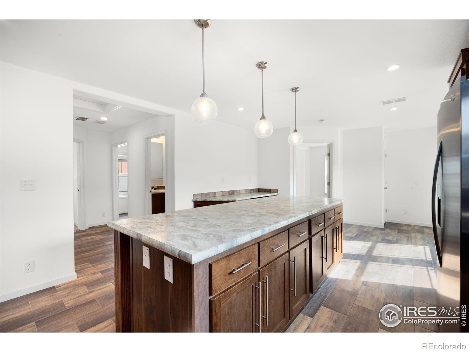 512 Sunset Cliffs Drive