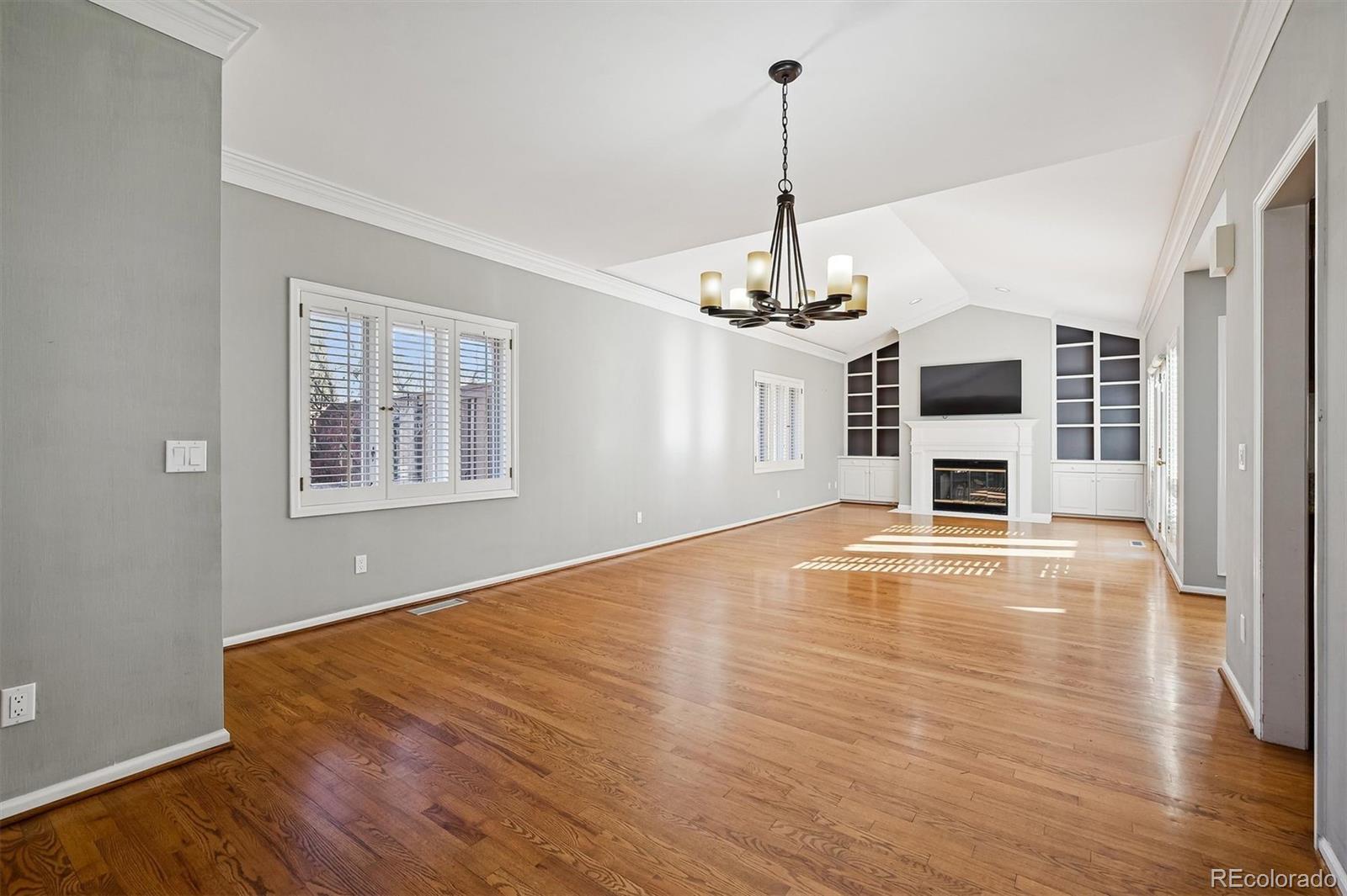 2552 E Alameda Avenue 96