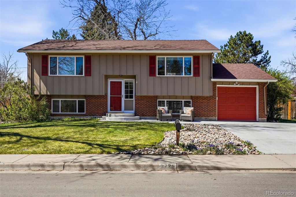 Photo of 2725 S Teller Street, Denver, CO 80227 (MLS # 5044989)