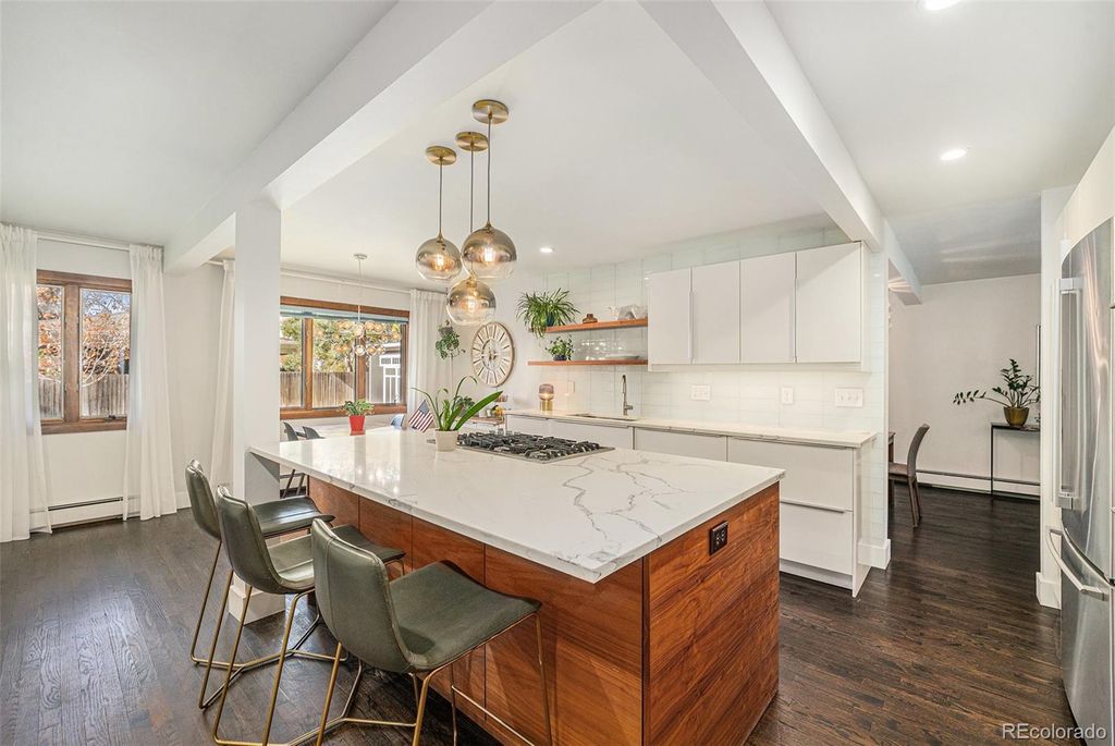 Photo of 643 S Oneida Way, Denver, CO 80224 (MLS # 6261893)