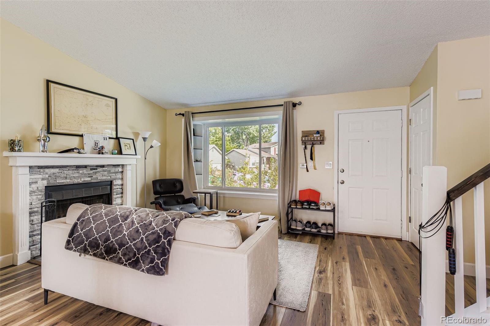 8442 Blazing Star Place