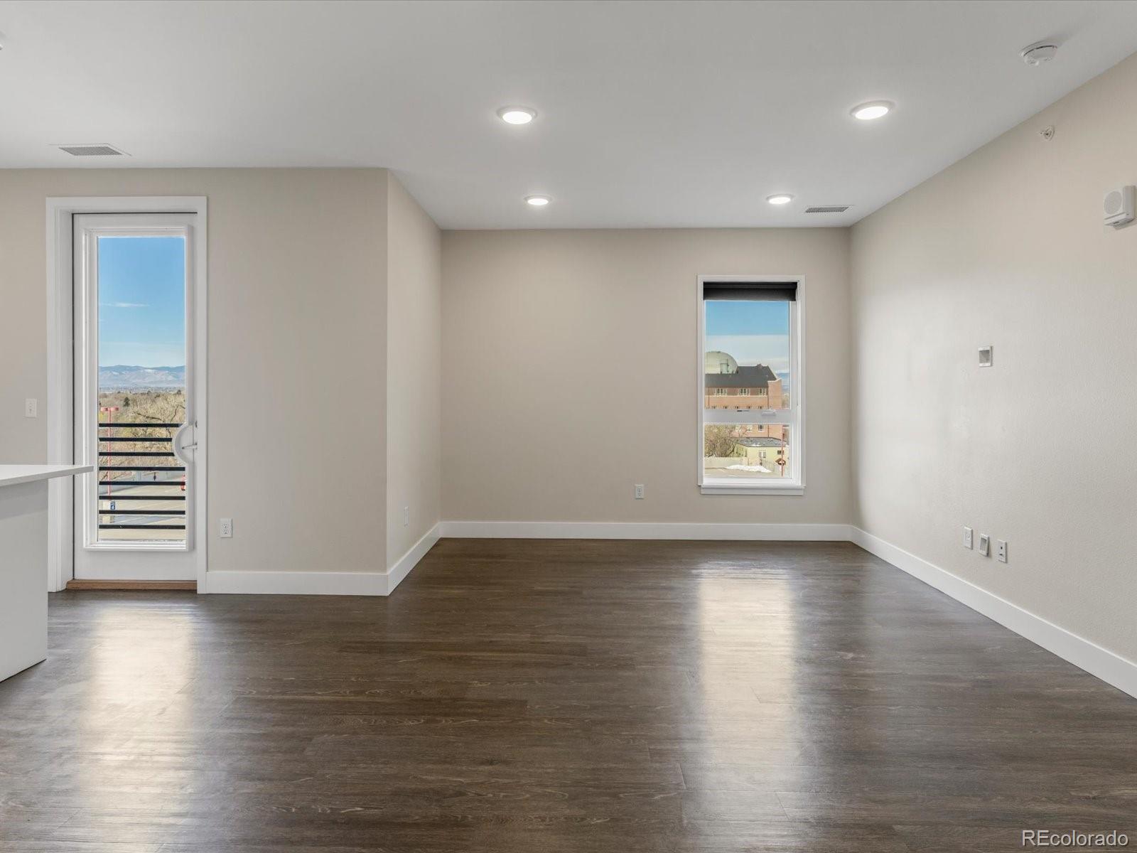 2374 S University Boulevard 501