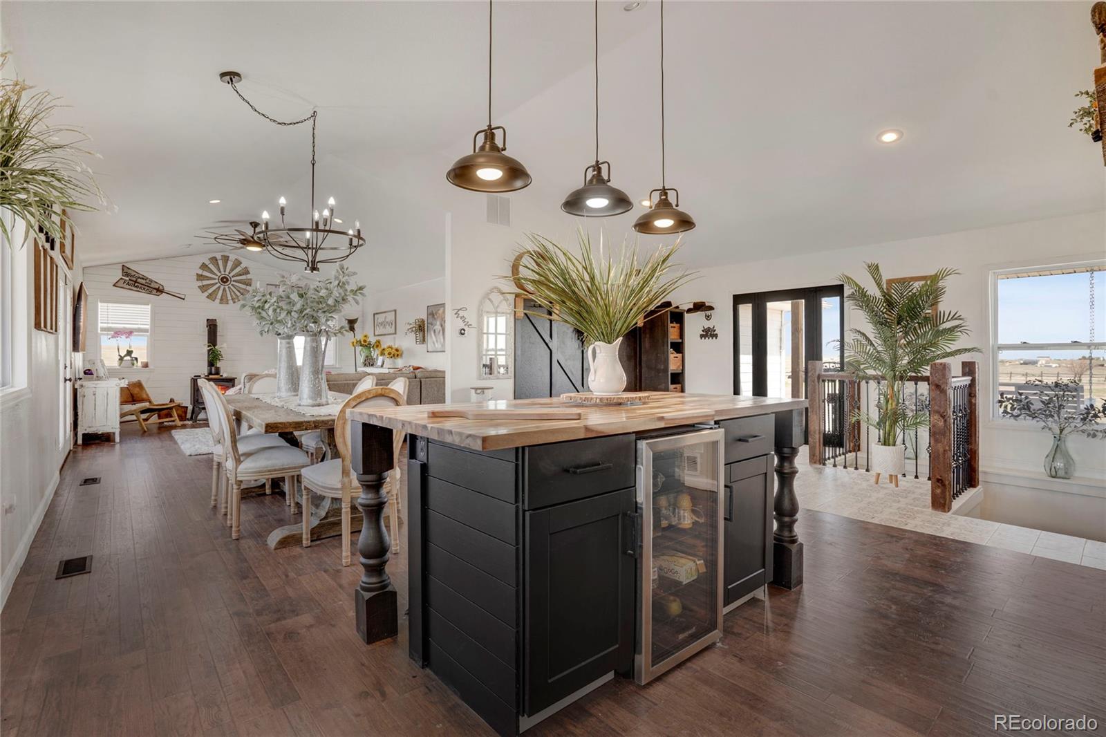 45523 Sun Country Drive