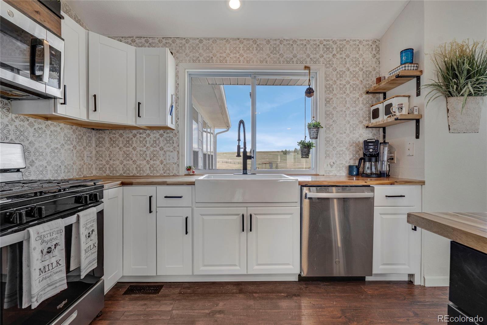 45523 Sun Country Drive