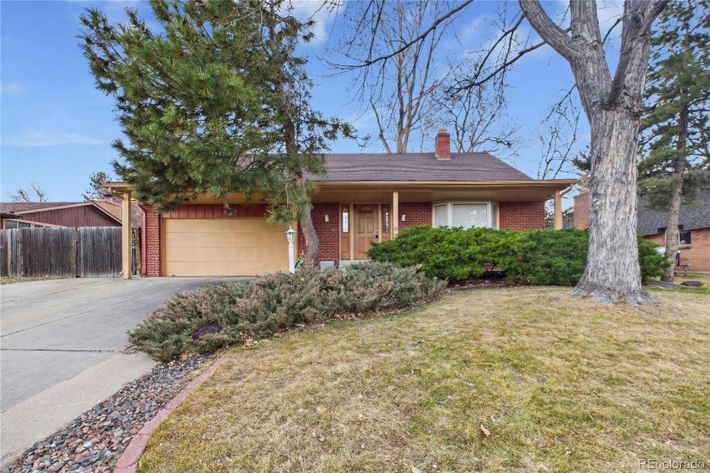 Photo of 9738 Sierra Drive, Arvada, CO 80005 (MLS # 8284428)