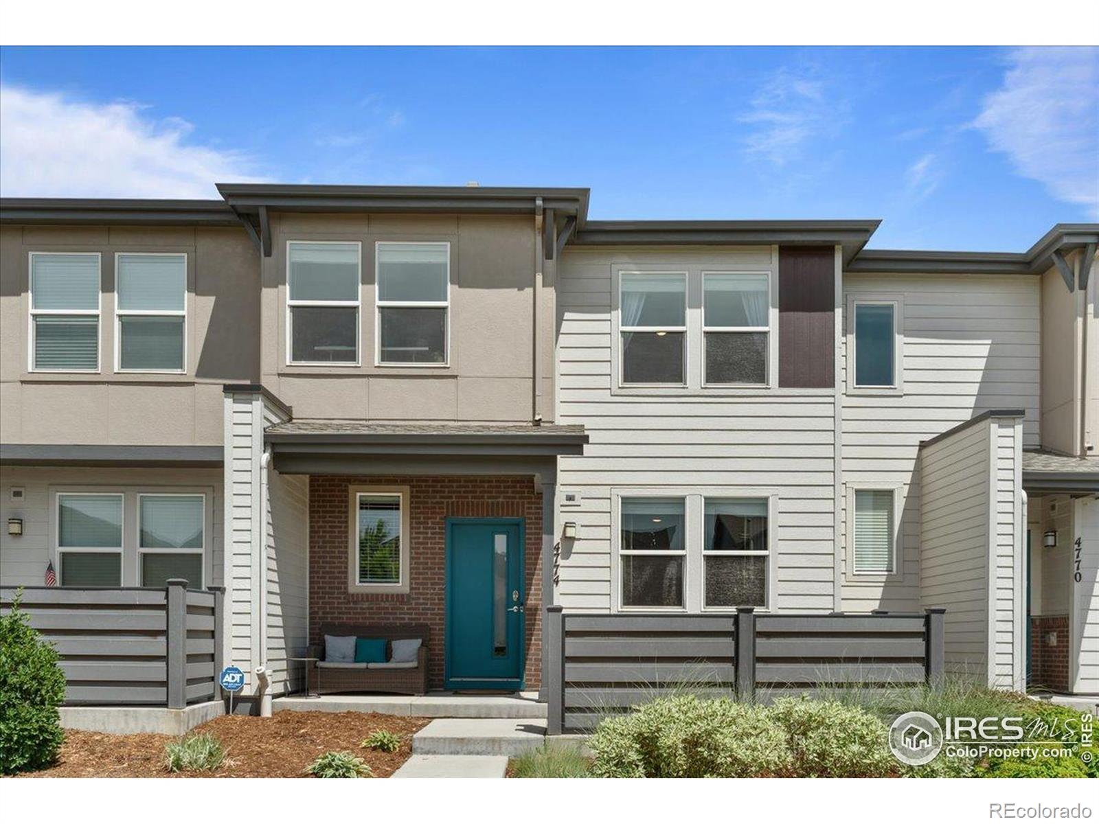 4774 Kittredge Street