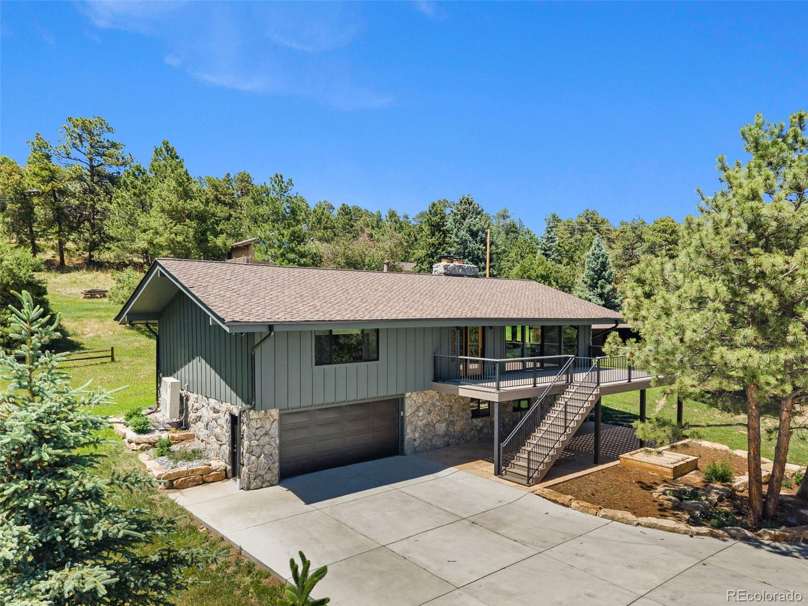 22133 Crestmoor Road