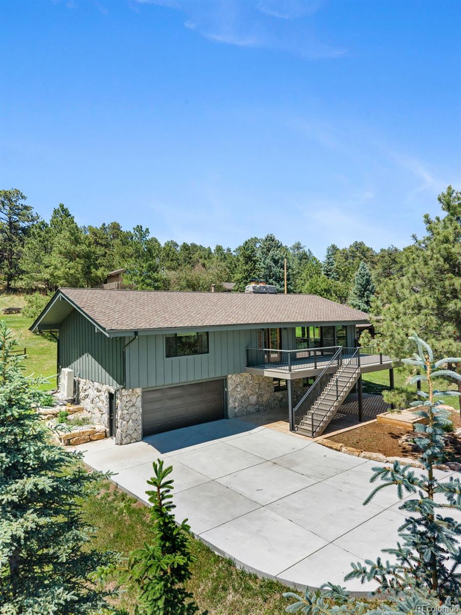 22133 Crestmoor Road