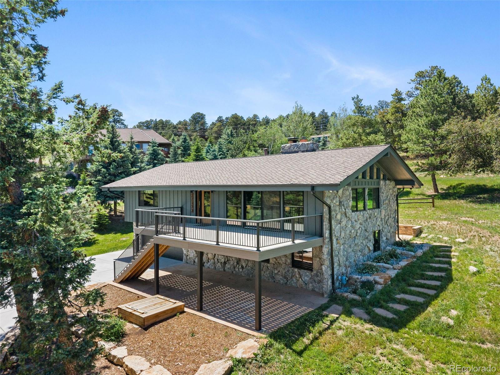 22133 Crestmoor Road