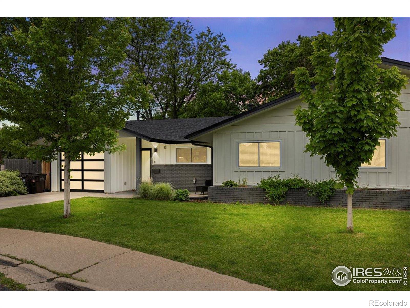 2652 Sherwood Circle