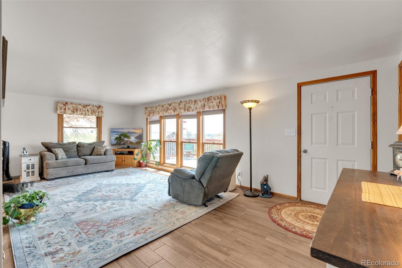 809 Buffalo Trail