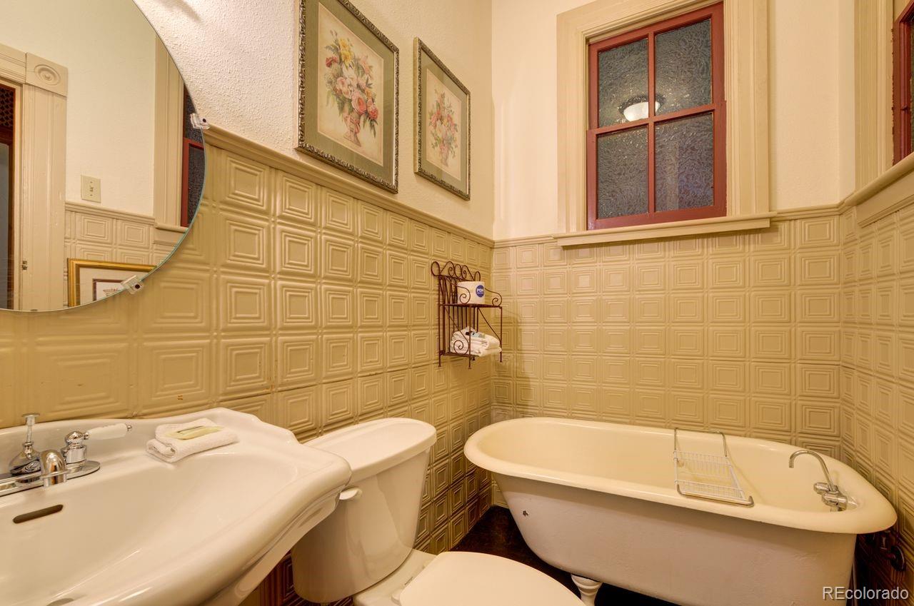 Cripple Creek, Colorado 80813, United States, ,Commercial,Active,72197