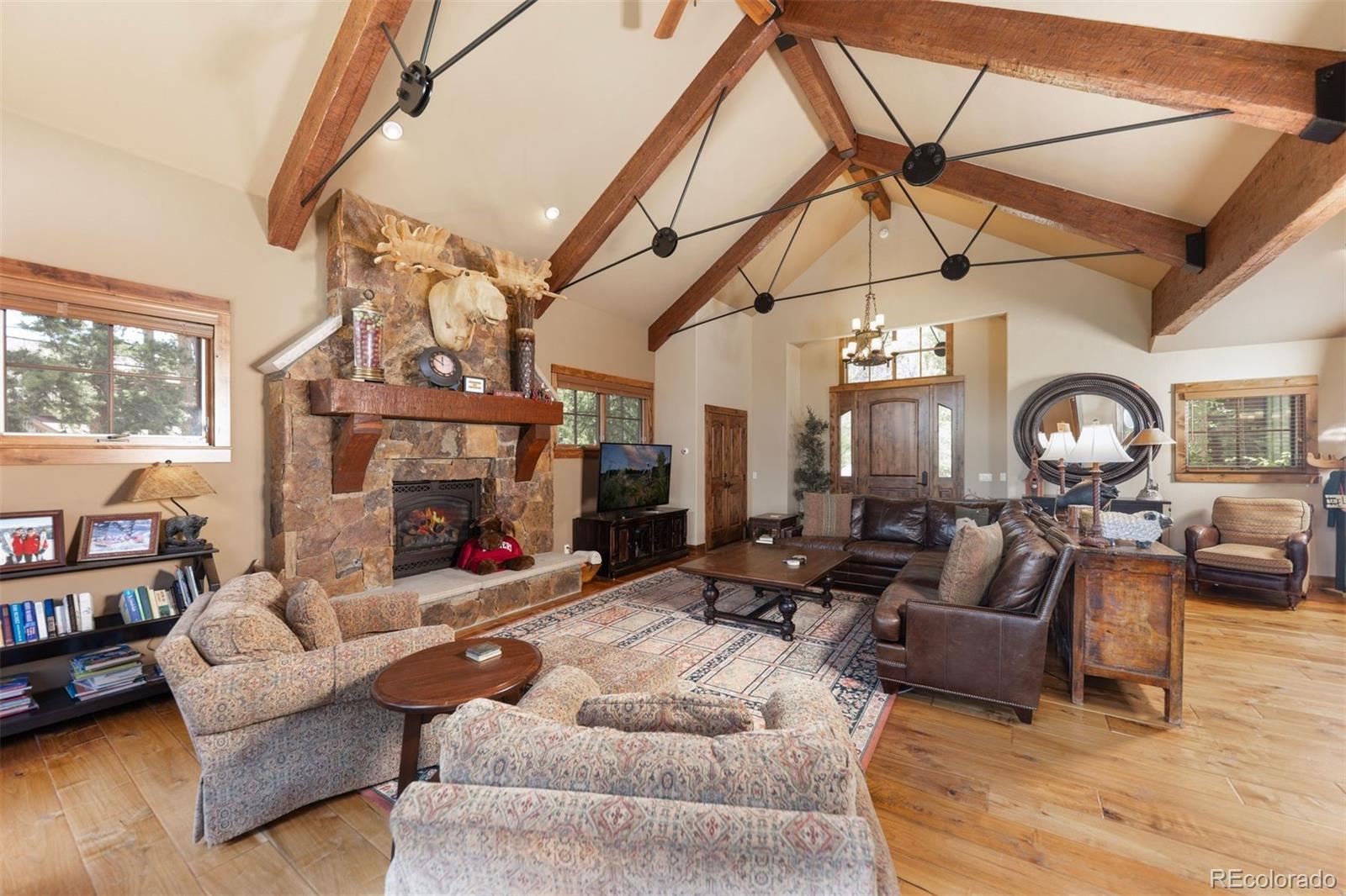 2176 Highlands Drive