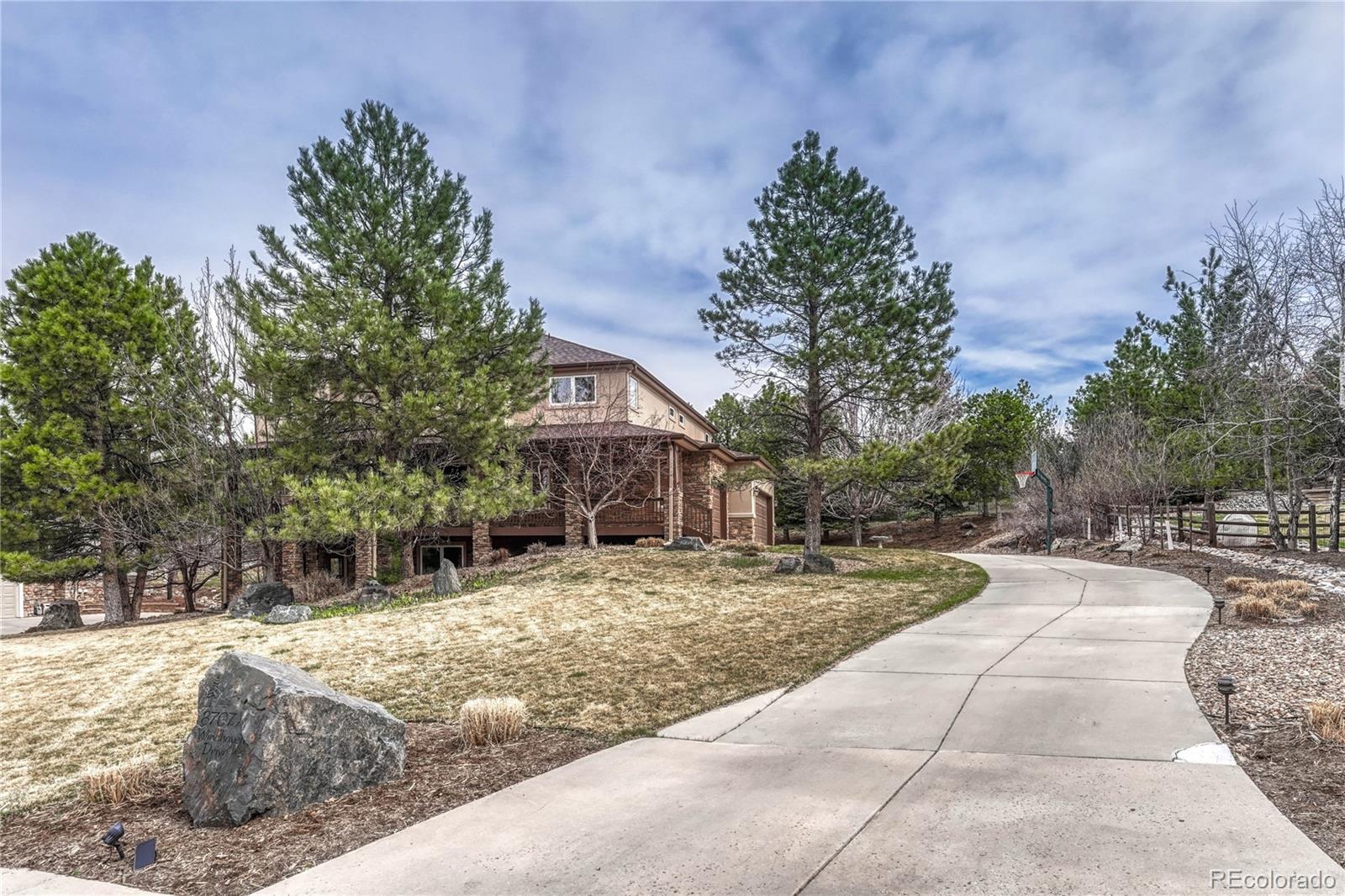8707 Windhaven Drive