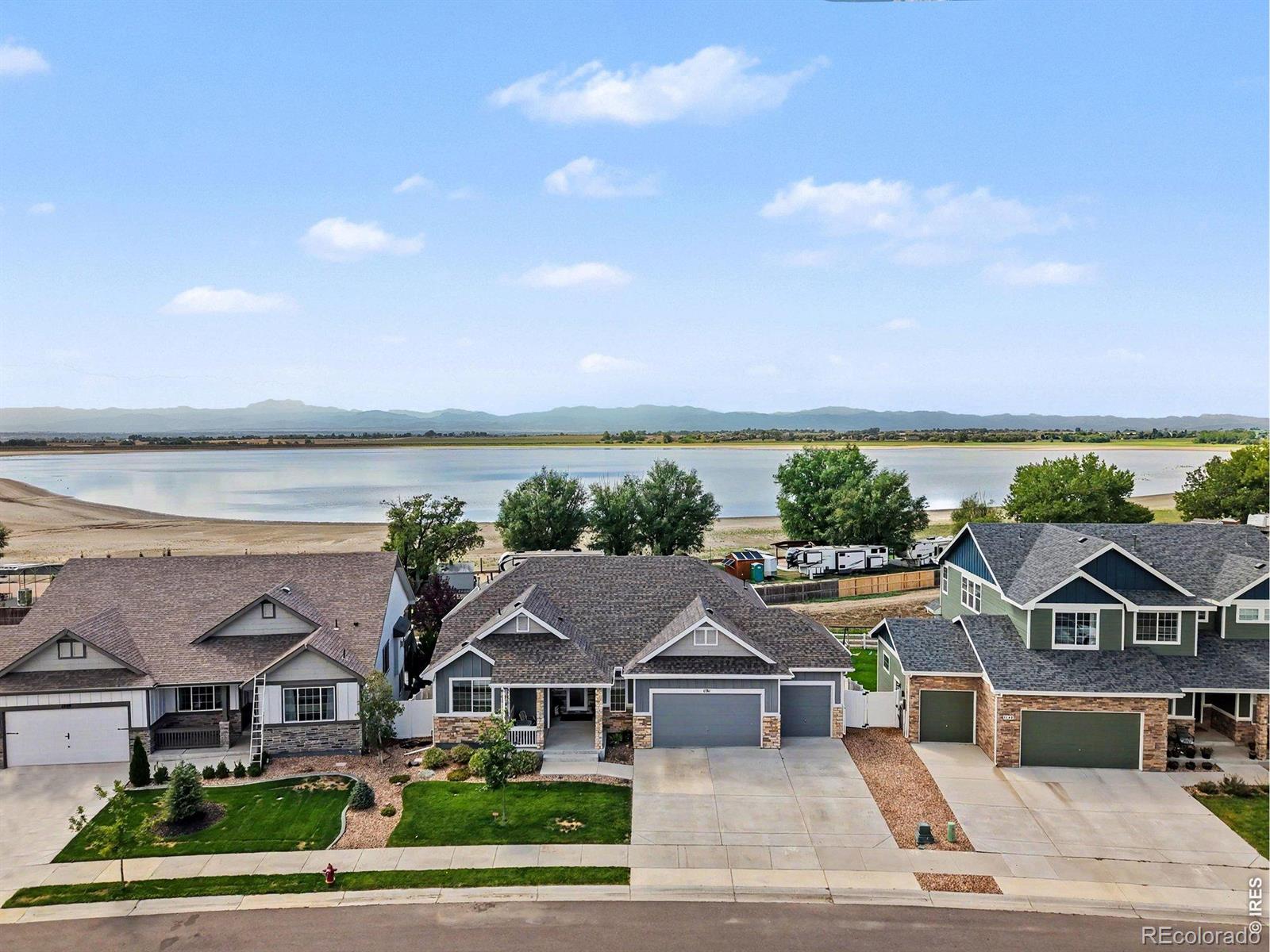 1761 Vista Point Lane