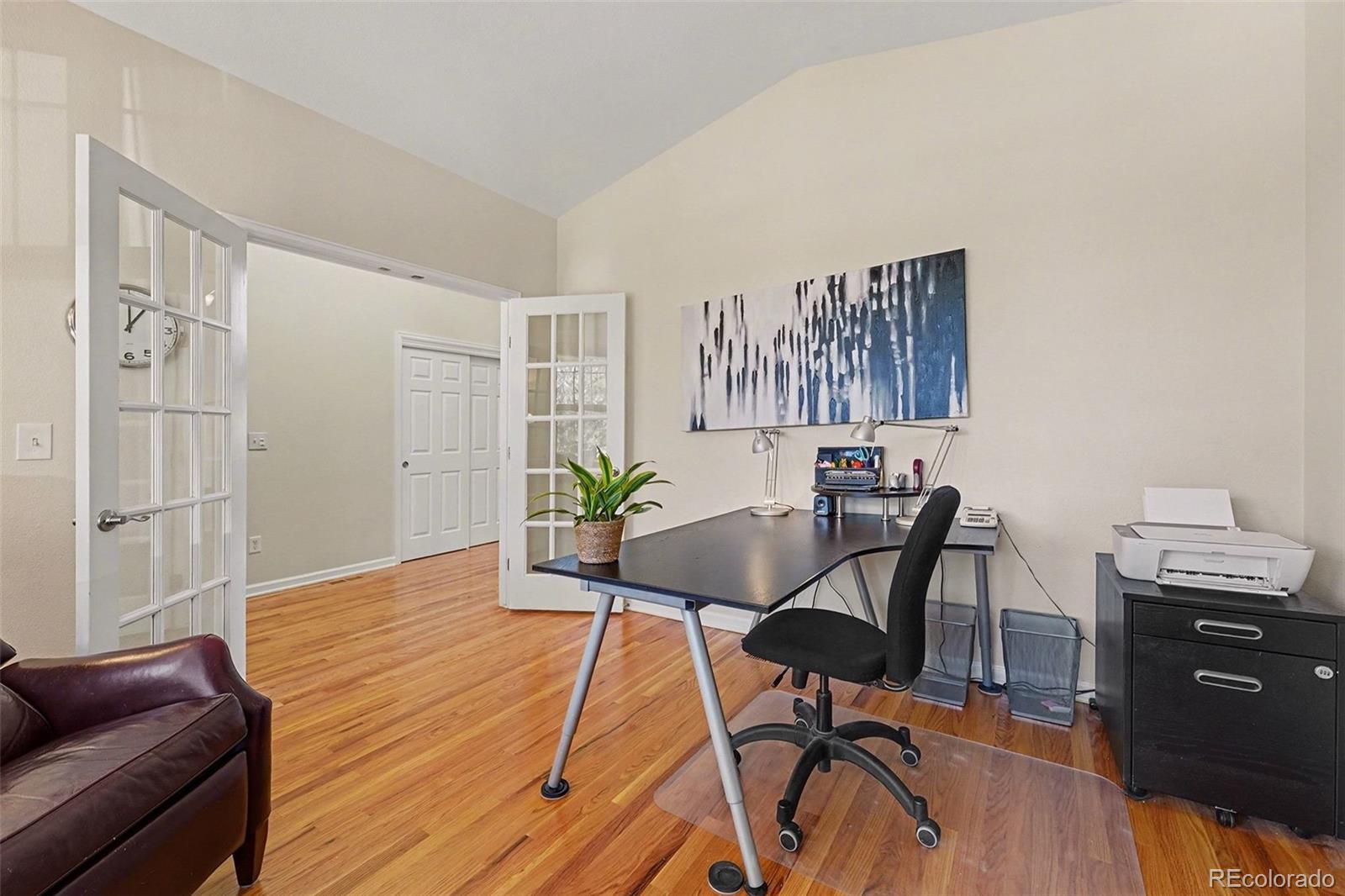 2519 Greensborough Drive