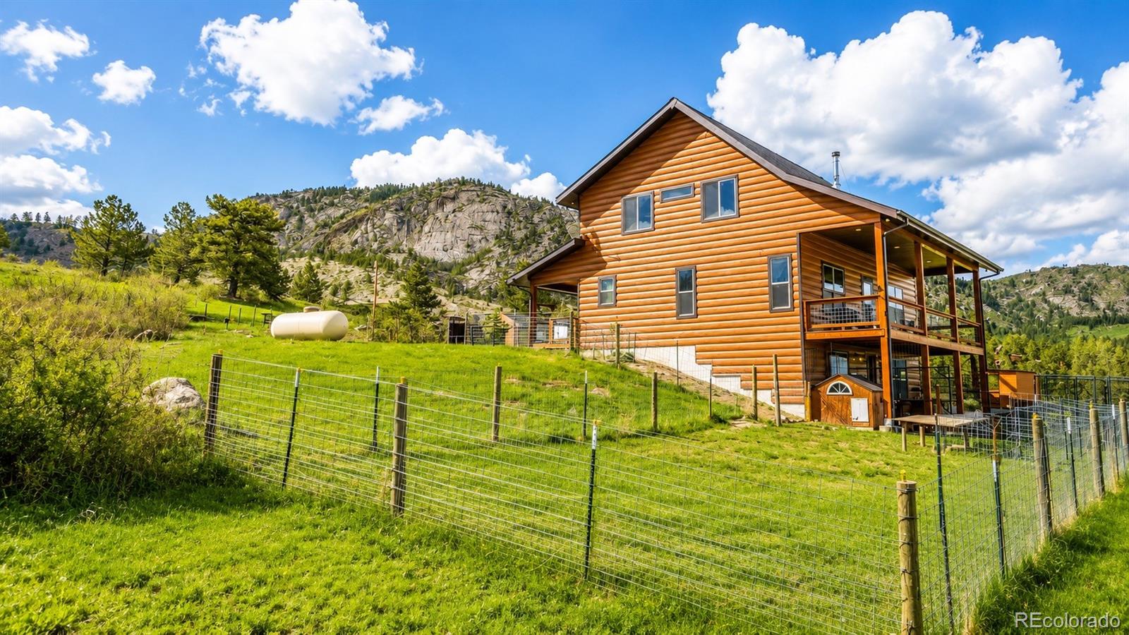 470 Lakeview Drive