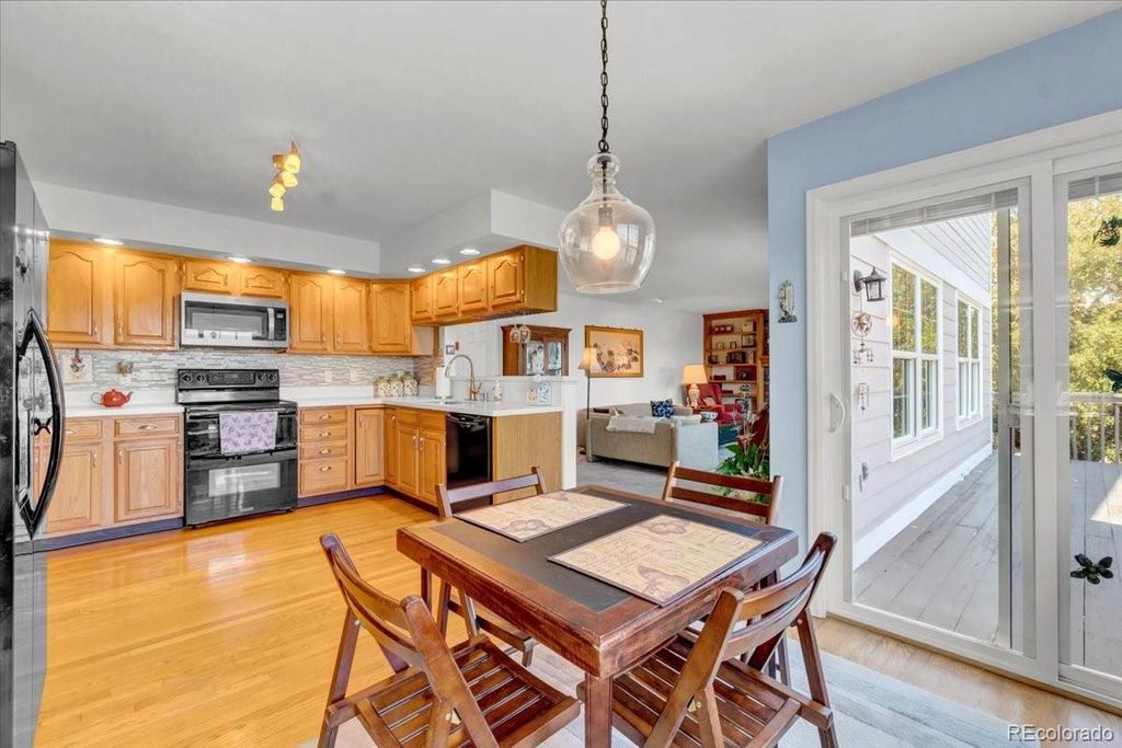 Photo of 8586 Meadow Creek Drive, Highlands Ranch, CO 80126 (MLS # 3326748)