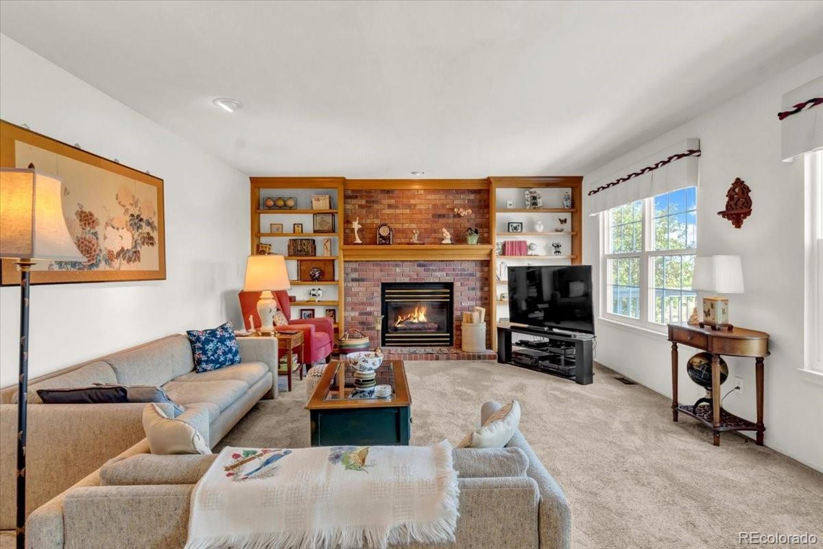 8586 Meadow Creek Drive