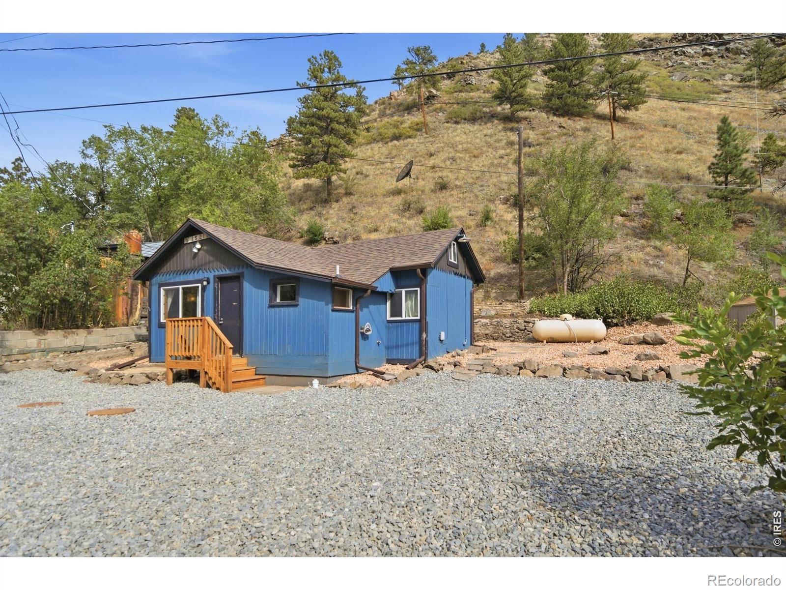 1521 W US Highway 34