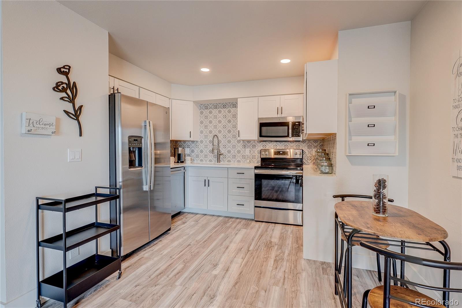 4899 S Dudley Street 17J