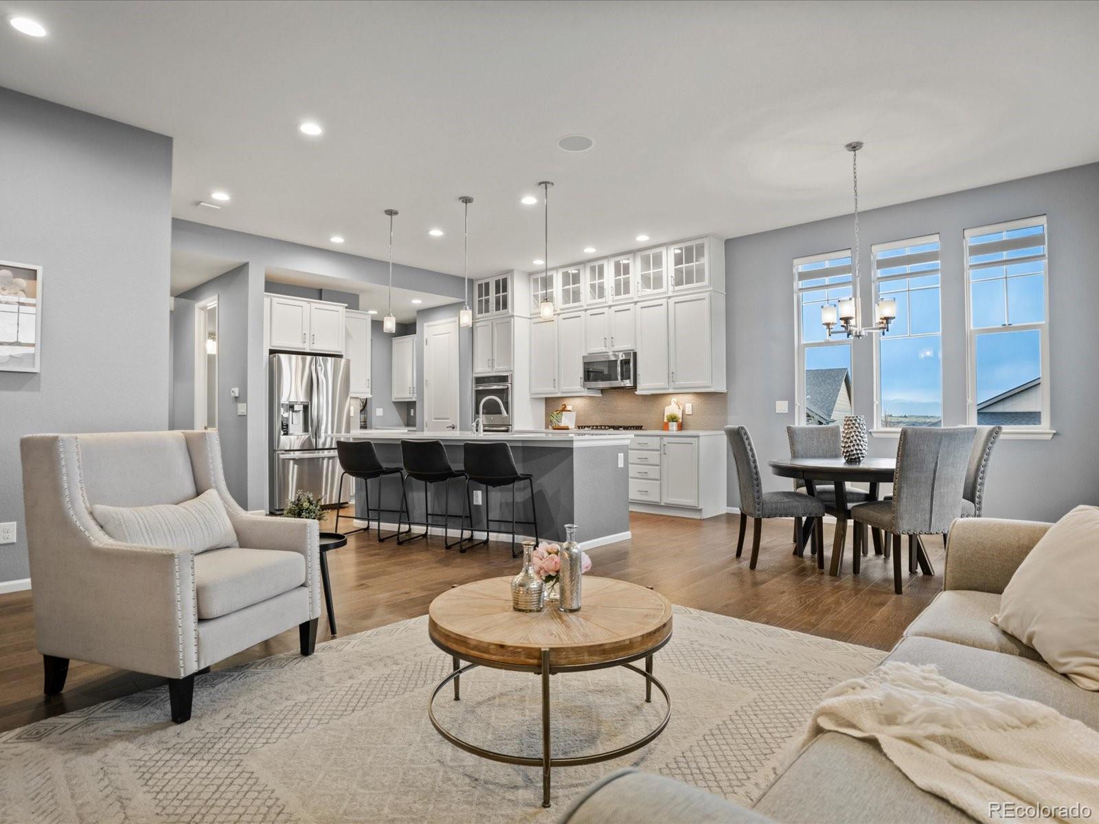2351 Lassen Lane